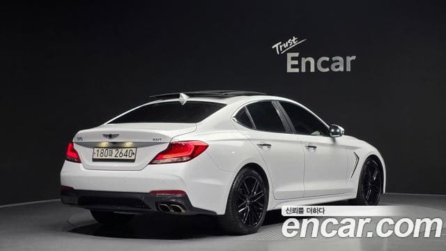 Genesis G70 — фото 1