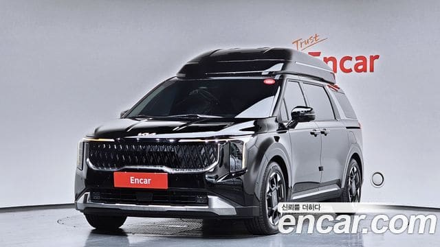 Kia Carnival — фото 1