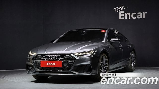 Audi A7 — фото 1