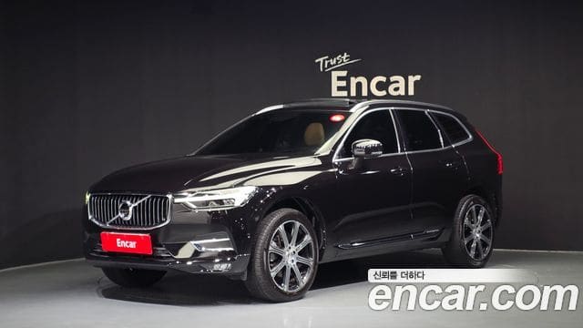 Volvo XC60 — фото 1