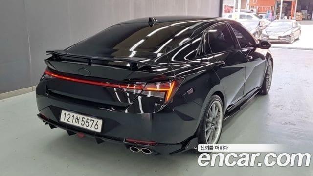 Hyundai Avante — фото 1