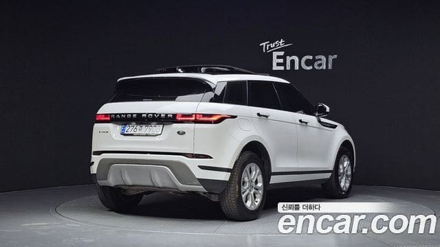 Land Rover Range Rover Evoque — фото 1