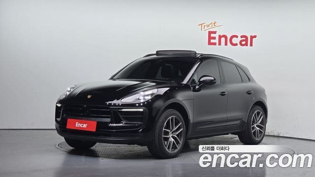 Porsche Macan — фото 1