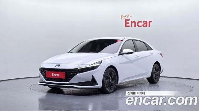 Hyundai Avante — фото 1