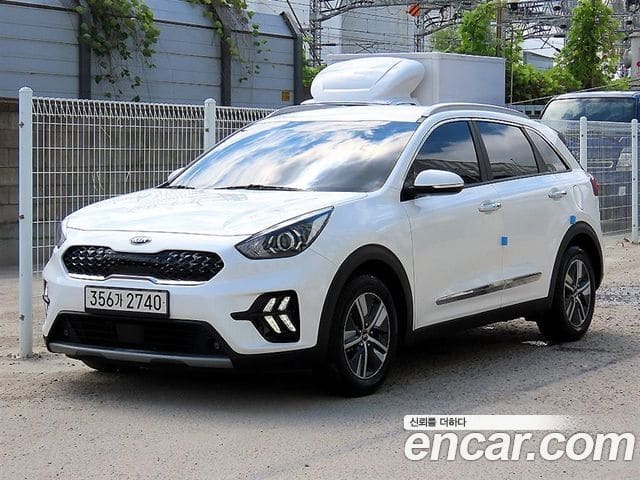 Kia Niro — фото 1