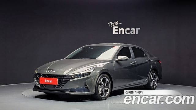Hyundai Avante — фото 1