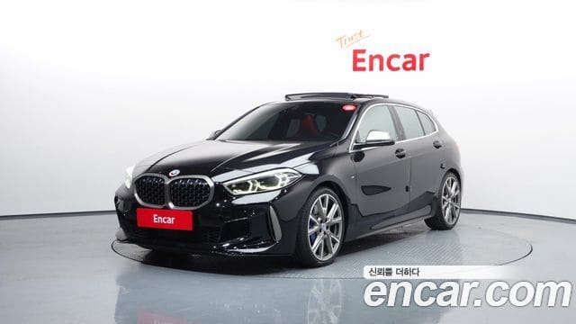 BMW 1 Series — фото 1