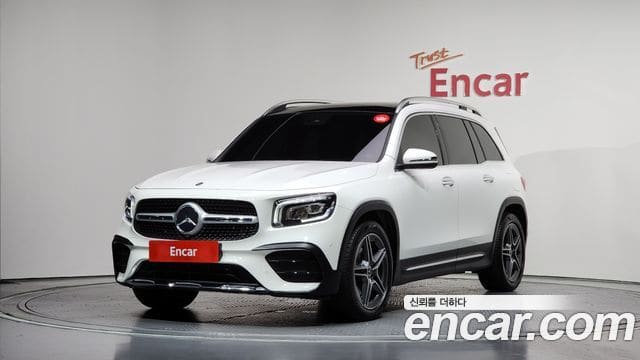 Mercedes-Benz GLB-Class — фото 1