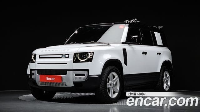 Land Rover Defender — фото 1