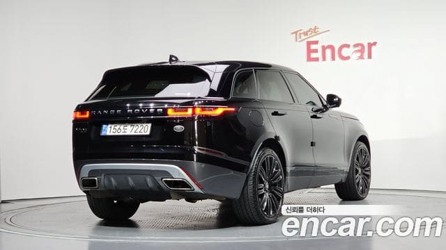 Land Rover Range Rover Velar — фото 1