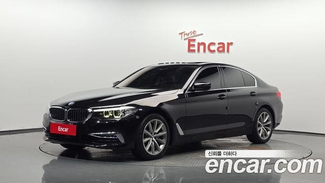 BMW 5 Series — фото 1