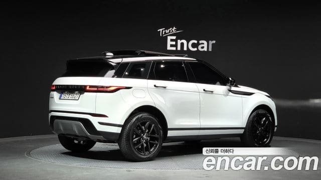 Land Rover Range Rover Evoque — фото 1