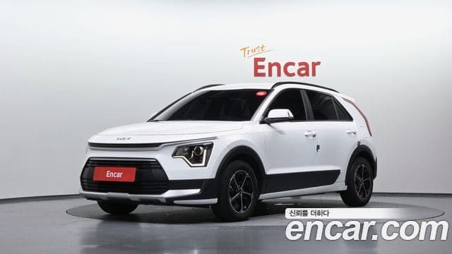 Kia Niro — фото 1