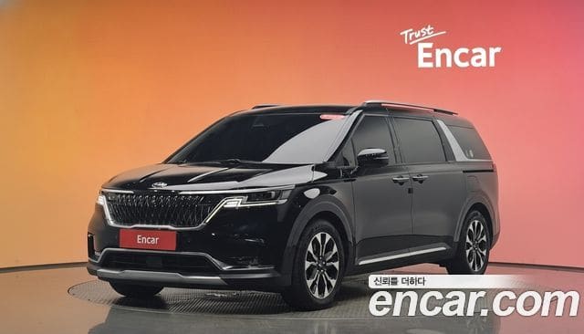 Kia Carnival — фото 1