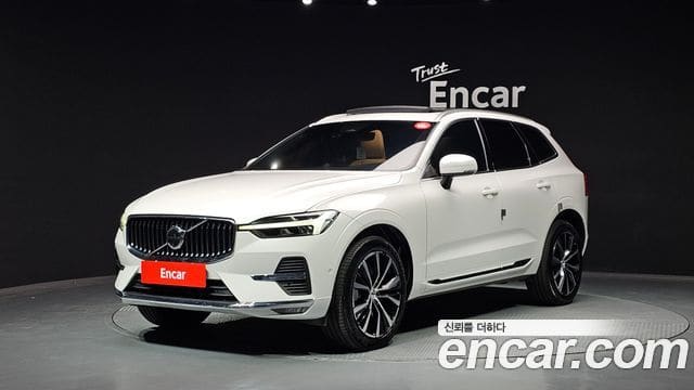 Volvo XC60 — фото 1