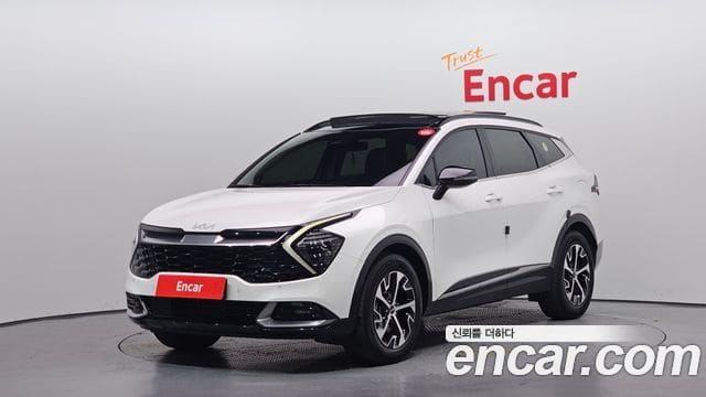 Kia Sportage — фото 1