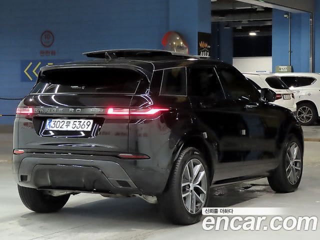 Land Rover Range Rover Evoque — фото 1