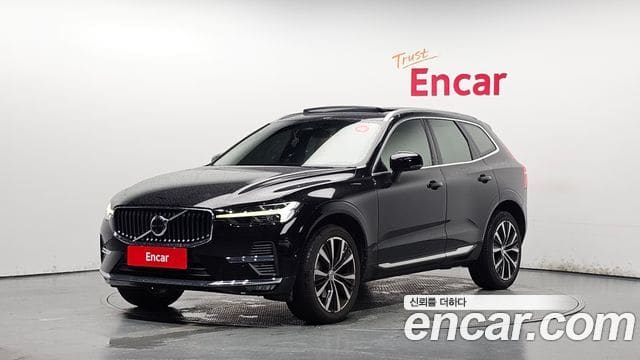Volvo XC60 — фото 1