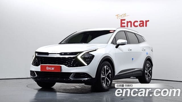 Kia Sportage — фото 1