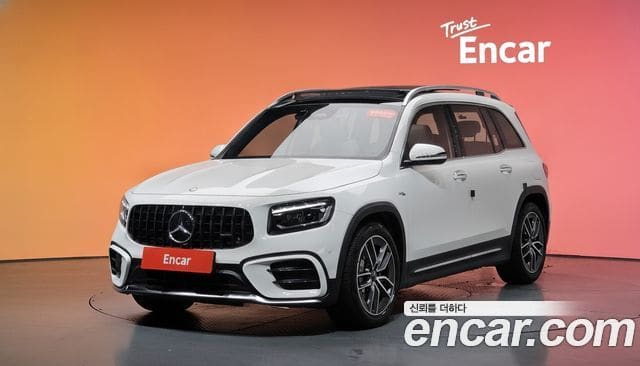 Mercedes-Benz GLB-Class — фото 1