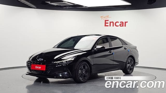 Hyundai Avante — фото 1