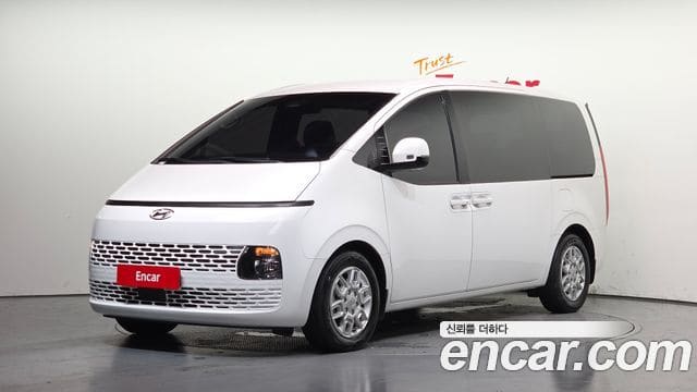Hyundai Staria — фото 1