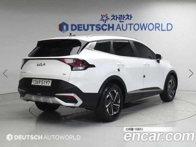 Kia Sportage — фото 1