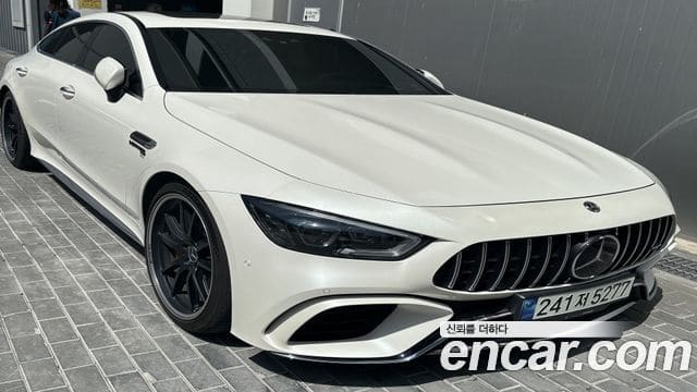 Mercedes-Benz AMG GT — фото 1