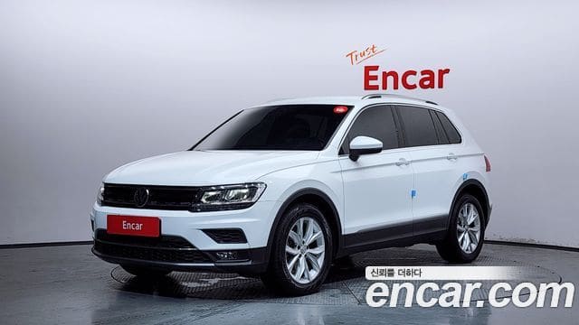 Volkswagen Tiguan — фото 1