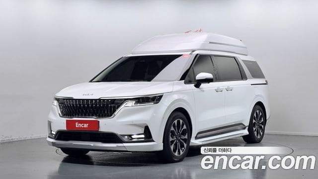 Kia Carnival — фото 1