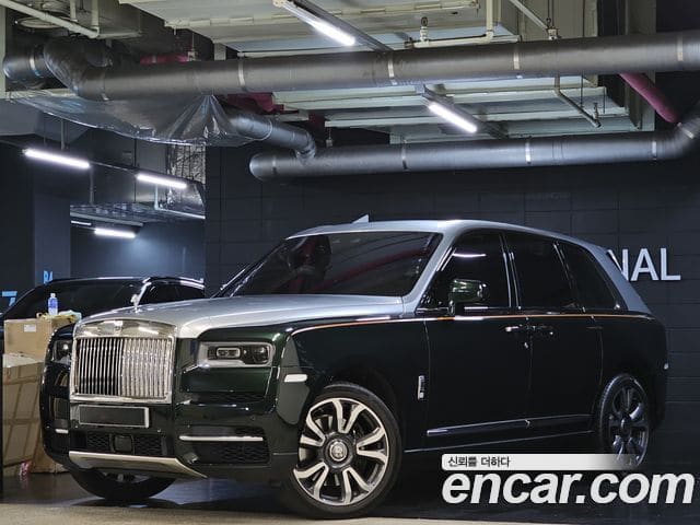 Rolls-Royce Cullinan — фото 1