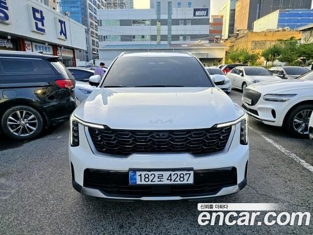 Kia Sorento — фото 1