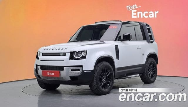 Land Rover Defender — фото 1