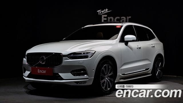 Volvo XC60 — фото 1