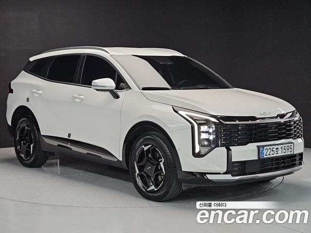 Kia Sportage — фото 1