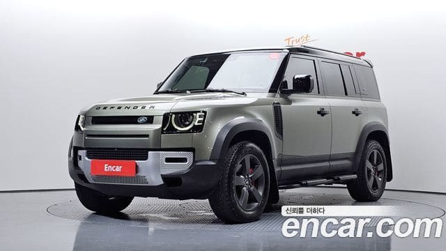 Land Rover Defender — фото 1