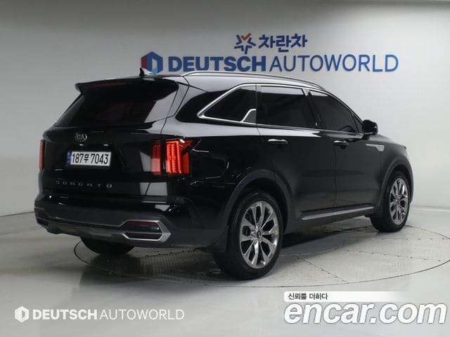 Kia Sorento — фото 1