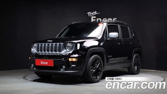 Jeep Renegade — фото 1