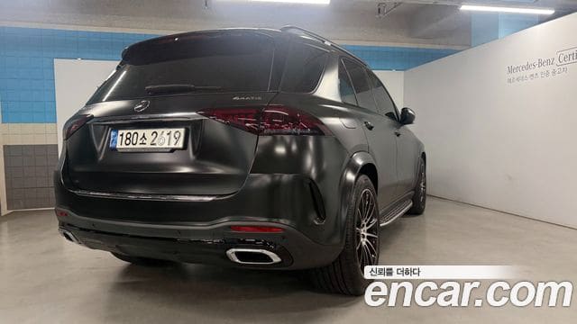 Mercedes-Benz GLE-Class — фото 1