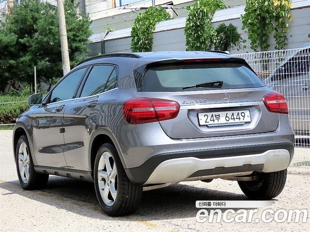 Mercedes-Benz GLA-Class — фото 1