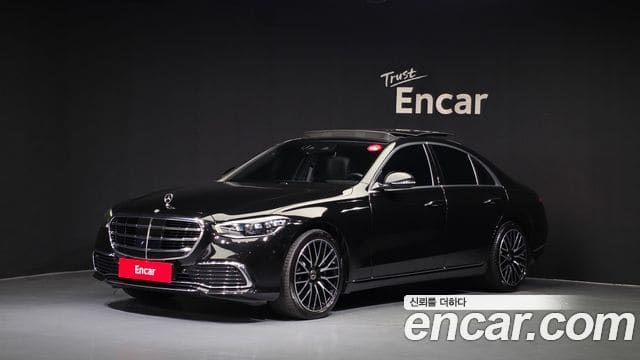 Mercedes-Benz S-Class — фото 1