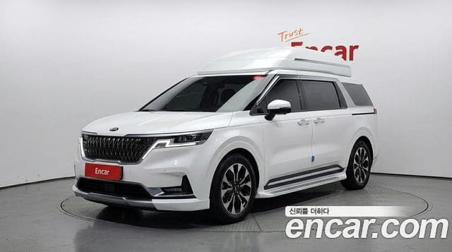 Kia Carnival — фото 1