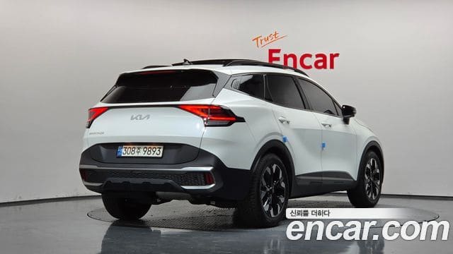 Kia Sportage — фото 1