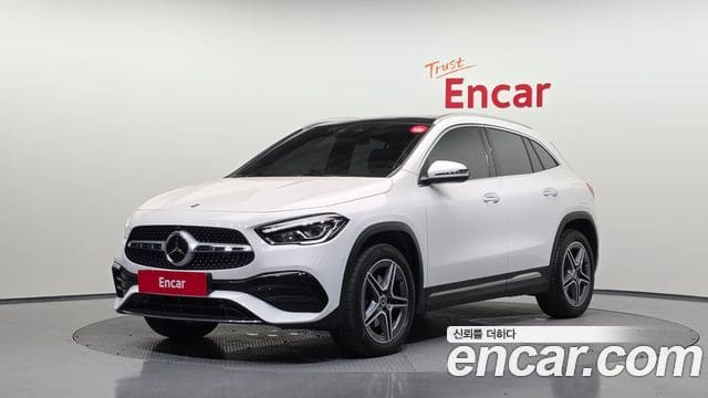 Mercedes-Benz GLA-Class — фото 1