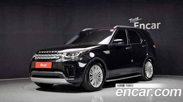 Land Rover Discovery 5 — фото 1