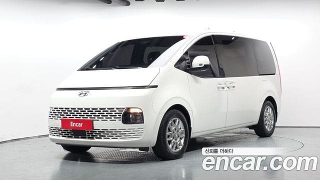 Hyundai Staria — фото 1