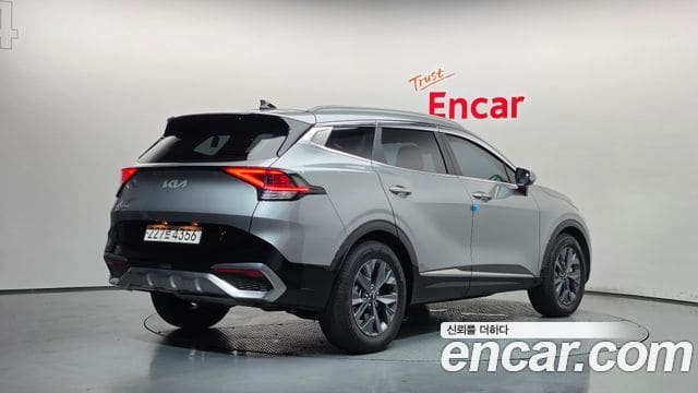 Kia Sportage — фото 1
