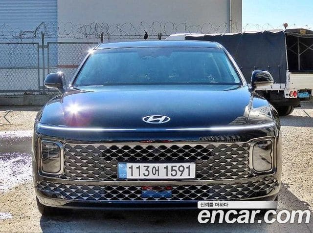 Hyundai Grandeur — фото 1