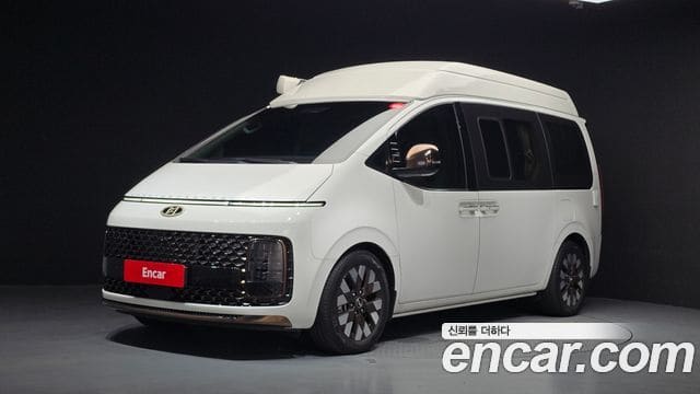 Hyundai Staria — фото 1