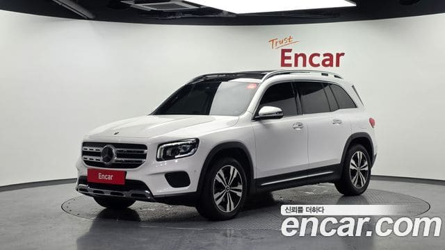 Mercedes-Benz GLB-Class — фото 1